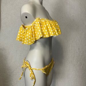 CABANA DEL SOL sz Small Bikini Set Ruffles Off Shoulder Polka Dot Yellow White